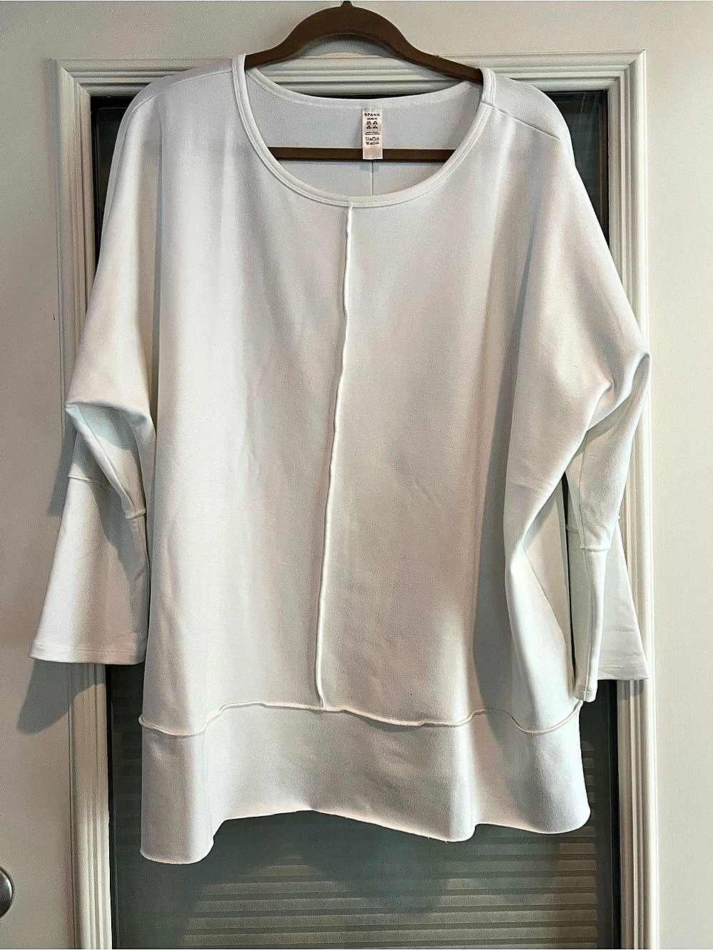 SPANX Perfect Length Dolman Sweatshirt White Tunic Size 1X